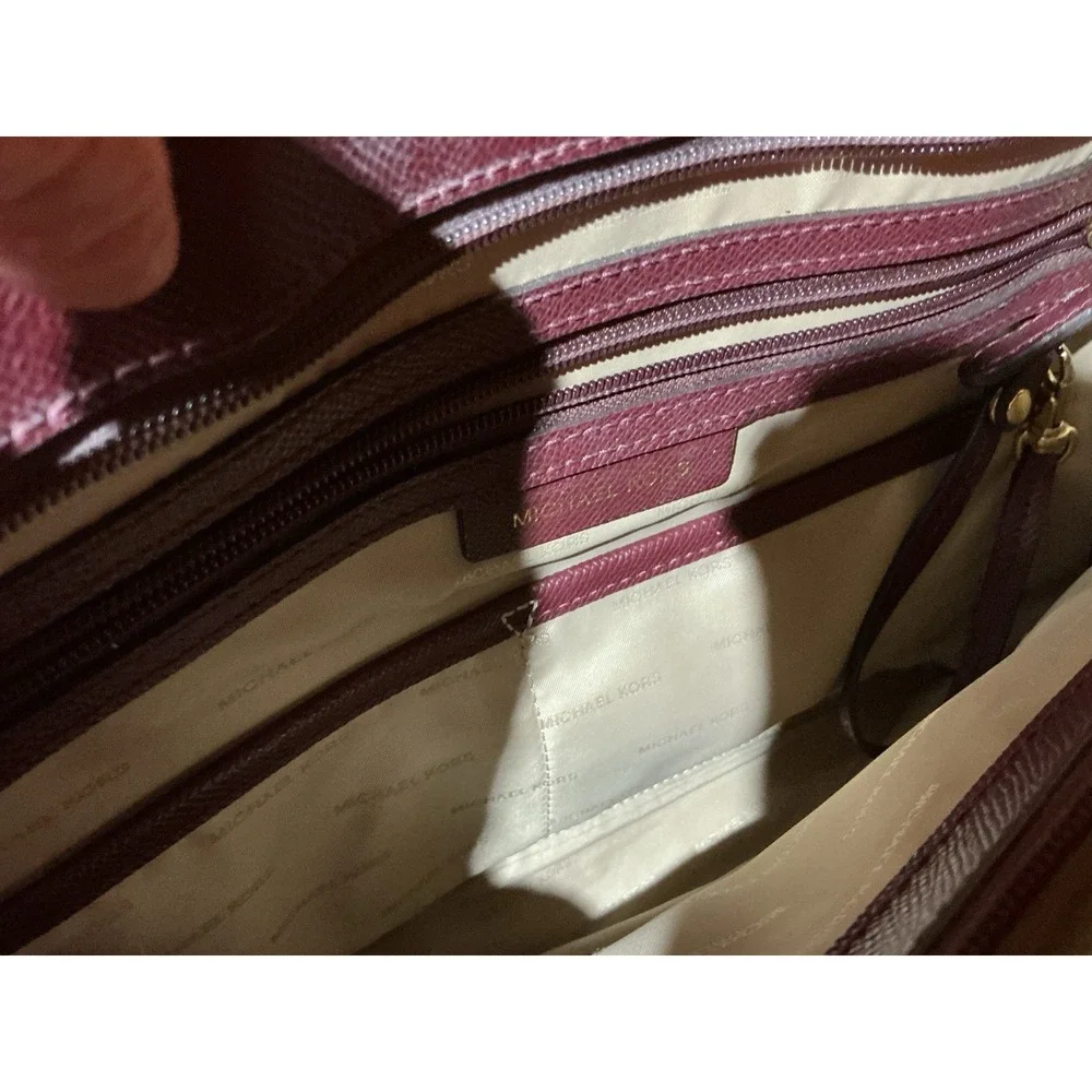 Michael Kors Voyager Medium Crossgrain Leather Tote Bag
